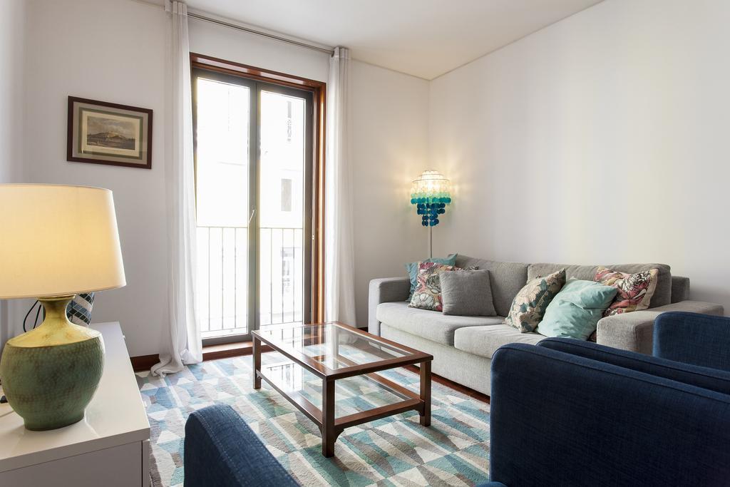 Charming 2-Bedroom Apartment In The City Centre Lisbon Exterior photo