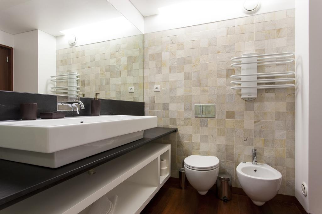 Charming 2-Bedroom Apartment In The City Centre Lisbon Exterior photo