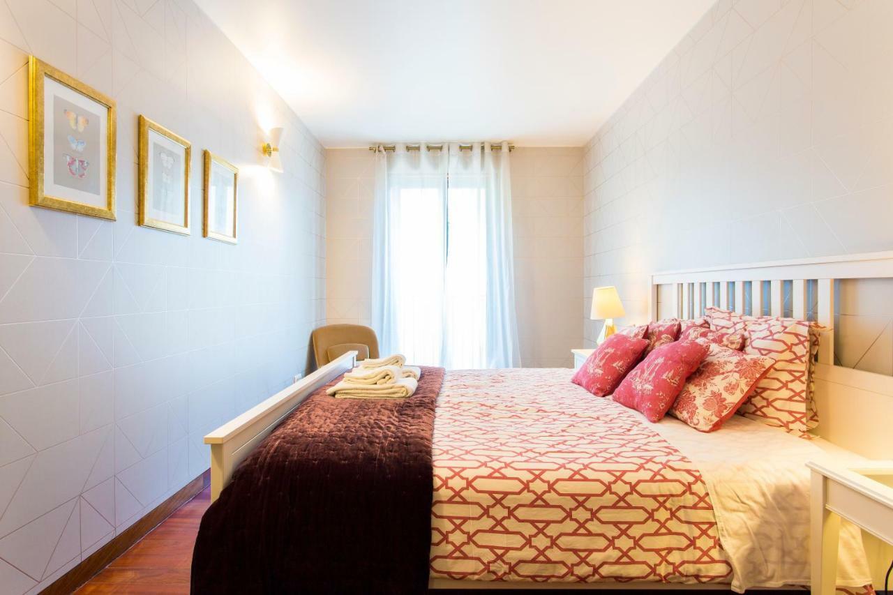 Charming 2-Bedroom Apartment In The City Centre Lisbon Exterior photo